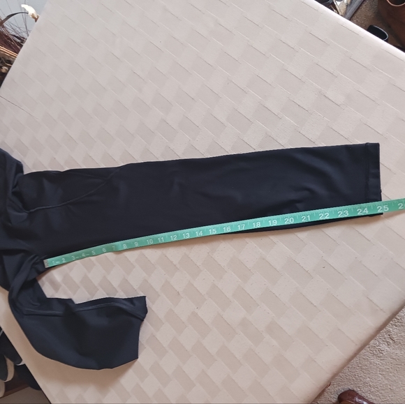 Lululemon Break Free Tight 25" - Picture 16 of 16